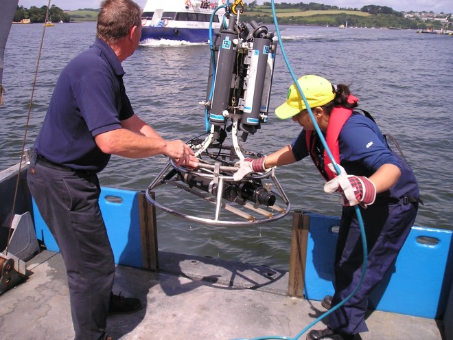 Siddhi Joshi helping Bob Wilkie with the CTD during the undergraduate days!